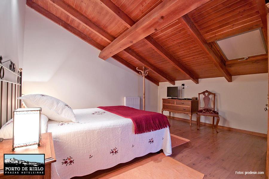Porto De Rinlo Hotel Phòng bức ảnh