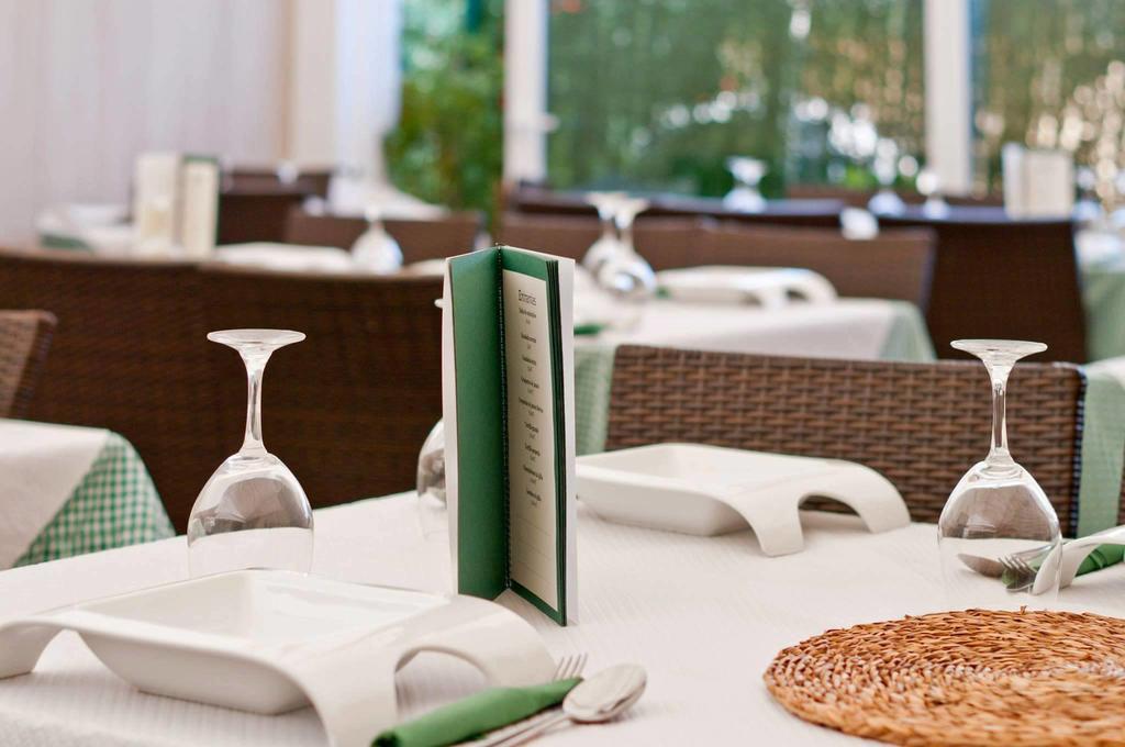 Porto De Rinlo Hotel Ngoại thất bức ảnh